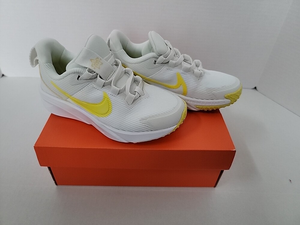 (GS) Nike Star Runner 4 NN 'White/Opti Yellow' Size 11c
